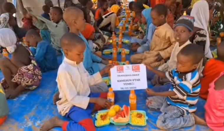 Kamerun iftar yemeği organizasyonu